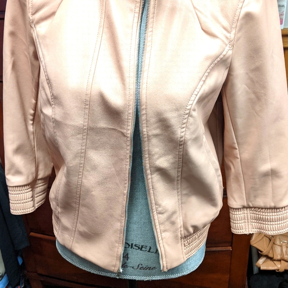 NWOT Guess Leather Jacket - Picture 1 of 4